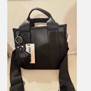 STEVE MADDEN BWEBBER E SATCHEL CROSSBODY BAG W BEAR CHARM KEYRING BLACK